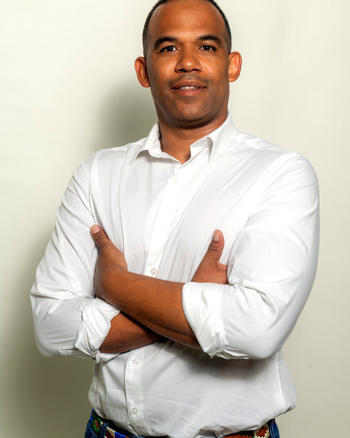 Miguel Bueno, bilingual mobile notary in Miramar, Florida